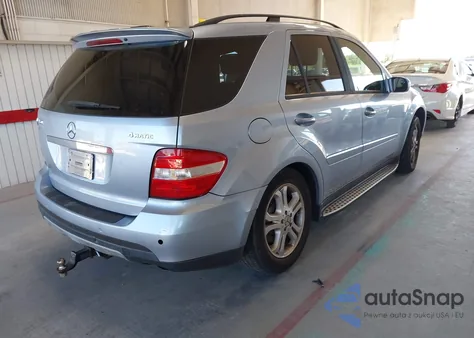 2006 Mercedes-Benz Ml 350 4Matic z USA, uszkodzony, nr VIN 4JGBB86E96A089022